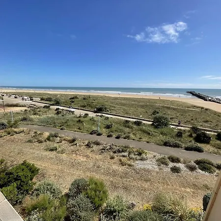 Confort Moderne : Beau T2 Avec Balcon, Acces Direct Plage, Wifi - St Jean De Monts - Fr-1-224c-322 *