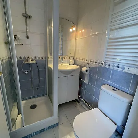 Confort Moderne : Beau T2 Avec Balcon, Acces Direct Plage, Wifi - St Jean De Monts - Fr-1-224c-322 Apartment *